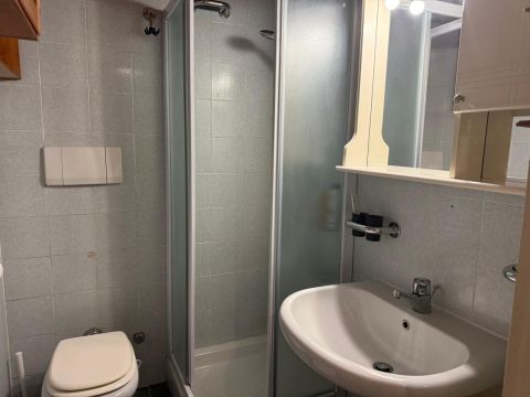 Piazzale Gambara, Milano, MI, Italia - Milano