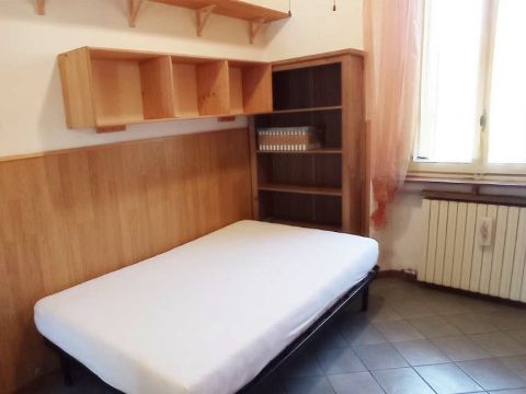 Piazzale Gambara, Milano, MI, Italia - Milano