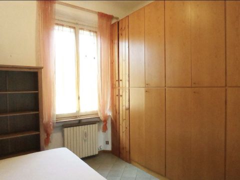 Piazzale Gambara, Milano, MI, Italia - Milano