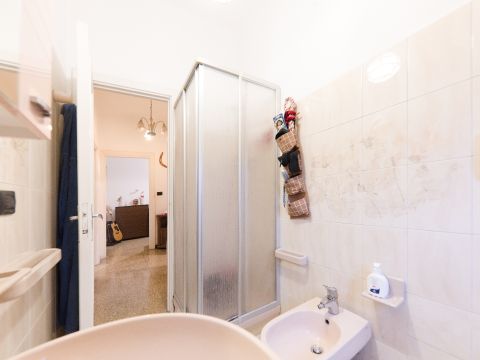 Via S. Ambrogio di Fegino, 2b - Genova