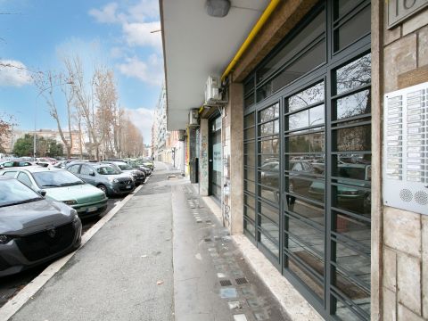 Via Gaspare Gozzi, 161 - Roma