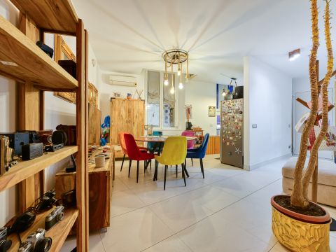 Via Laura Mancini Oliva - Napoli