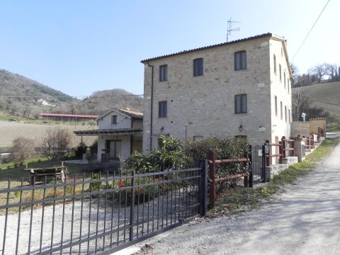 Frazione Costa, 123 - Arcevia