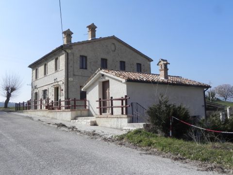 Frazione Costa, 123 - Arcevia