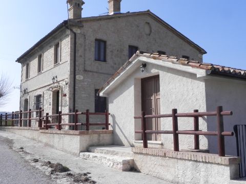 Frazione Costa, 123 - Arcevia