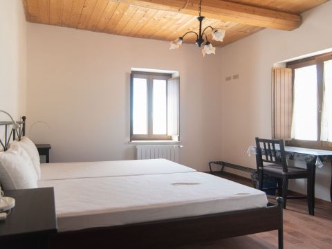 Frazione Costa, 123 - Arcevia