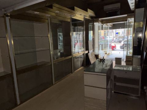 Via Appia Nuova, 109 - Roma