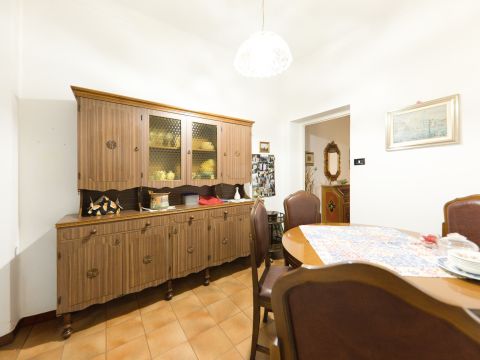 Via Carlo Rolando, 31 - Genova