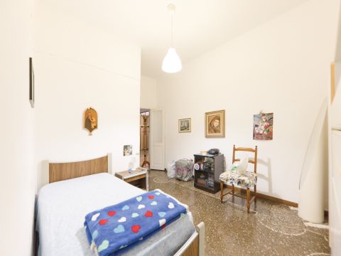 Via Carlo Rolando, 31 - Genova