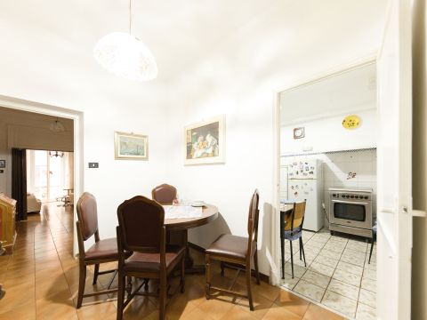 Via Carlo Rolando, 31 - Genova