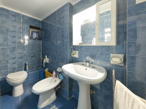 Via Carlo Rolando, 31 - Genova