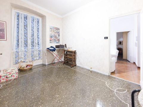 Via Carlo Rolando, 31 - Genova