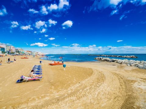 Via Ippolito Nievo - Bellaria-igea Marina