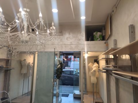 Via Giovanni de Calvi, 39 - Roma