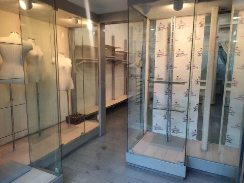 Via Giovanni de Calvi, 39 - Roma