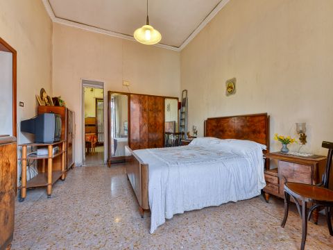 Via Sant'Antonio Abate - Napoli