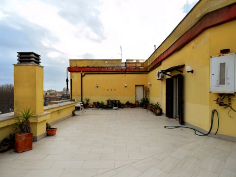 Piazzale della Posta, 2 - Roma