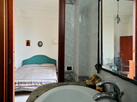 Piazzale della Posta, 2 - Roma