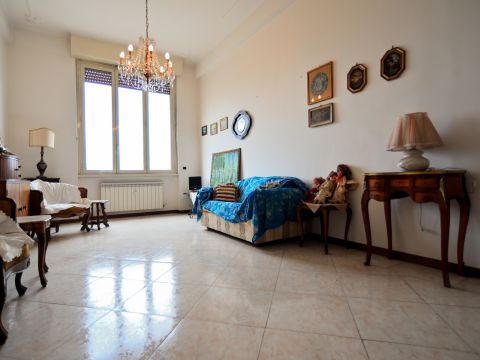 Piazzale della Posta, 2 - Roma