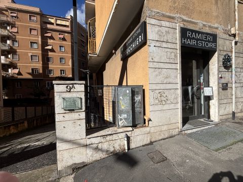 Via Graziano, 11 - Roma