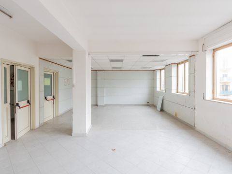 Via Generale Francesco Pignatelli, 11 - Napoli