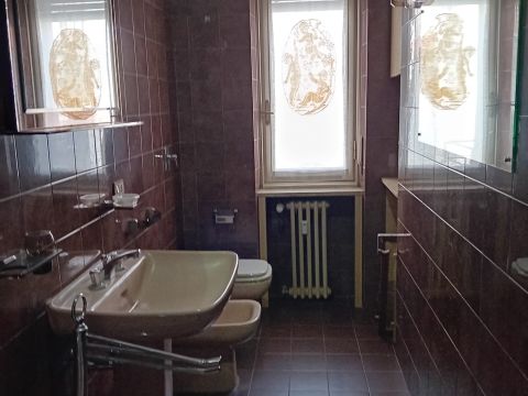 Via Bonetta Carlo, 7 - Pavia