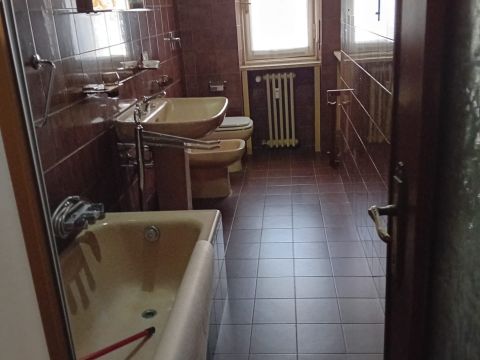 Via Bonetta Carlo, 7 - Pavia