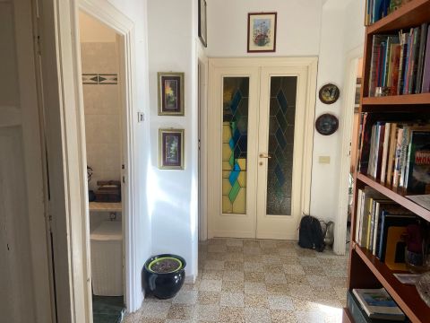 Via dei Lucilii, 32 - Roma