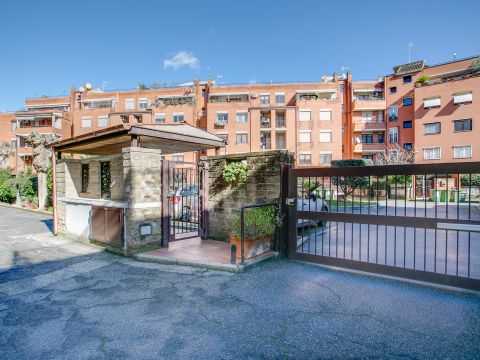 Via Mauriac, 27 - Roma