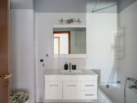 Via Mauriac, 27 - Roma