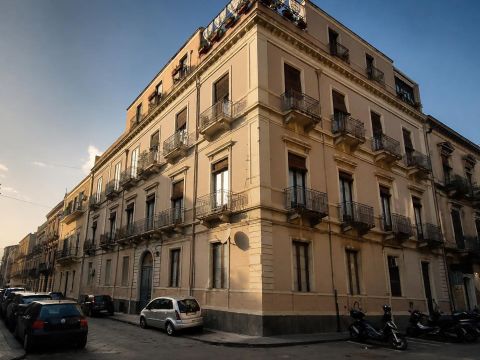 Via E. A. Pantano, 87 - Catania