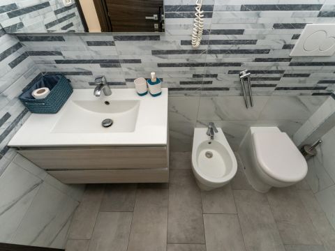 Via Vittorio Emanuele Orlando, 32 - Catania