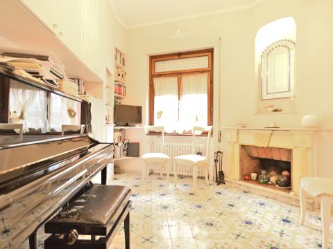 Via Poggio Moiano, 51 - Roma