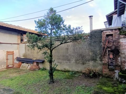 Via Vignale, 6 - Frascarolo