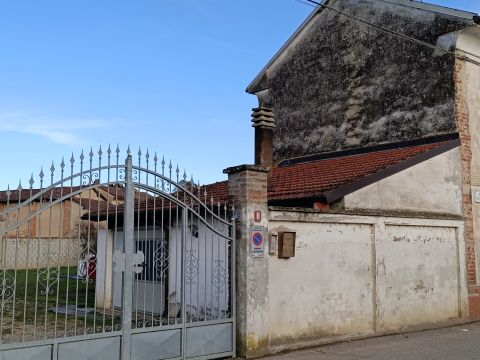 Via Vignale, 6 - Frascarolo