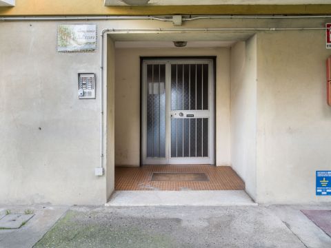 Via G. Bellone, 23 - Mede