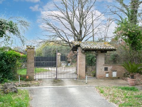Via Valle del Muraglione - Canale Monterano