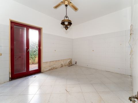 Via Vampolieri, 34 - Aci Catena