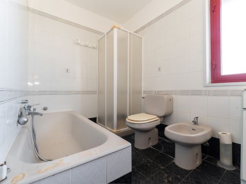 Via Vampolieri, 34 - Aci Catena