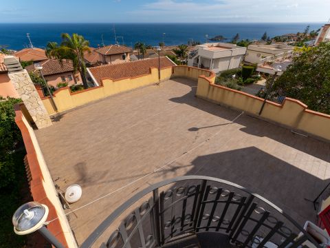 Via Vampolieri, 34 - Aci Catena