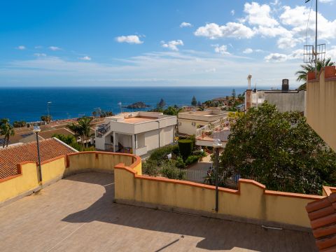 Via Vampolieri, 34 - Aci Catena