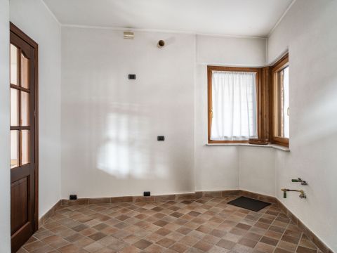 Via Don Minzoni, 8 - Mede