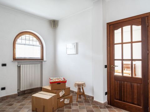 Via Don Minzoni, 8 - Mede