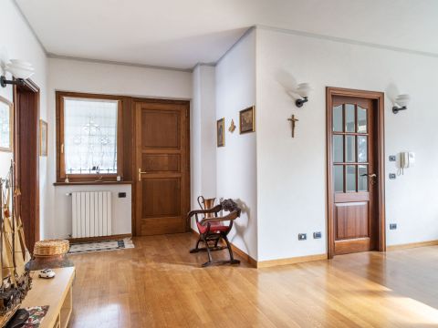 Via Don Minzoni, 8 - Mede