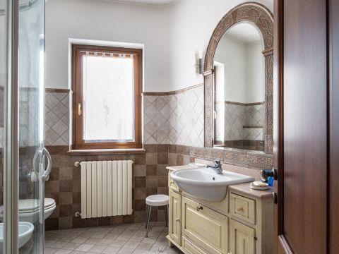 Via Don Minzoni, 8 - Mede