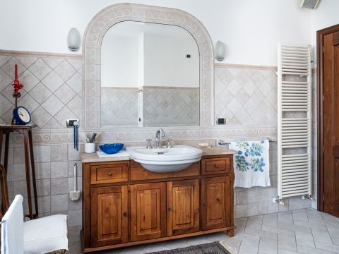 Via Don Minzoni, 8 - Mede