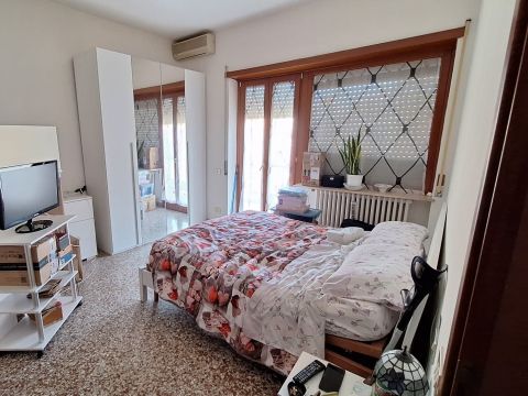 Via Filippo Zaniberti, 21 - Roma