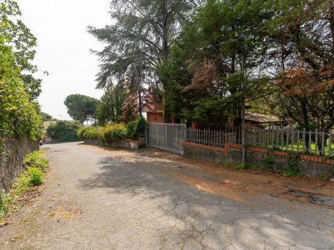 Via Pietro Maroncelli, 8 - Trecastagni