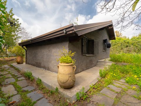 Via Pietro Maroncelli, 8 - Trecastagni