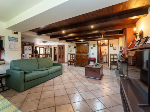 Via Pietro Maroncelli, 8 - Trecastagni